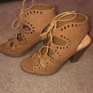 Lace up tan booties